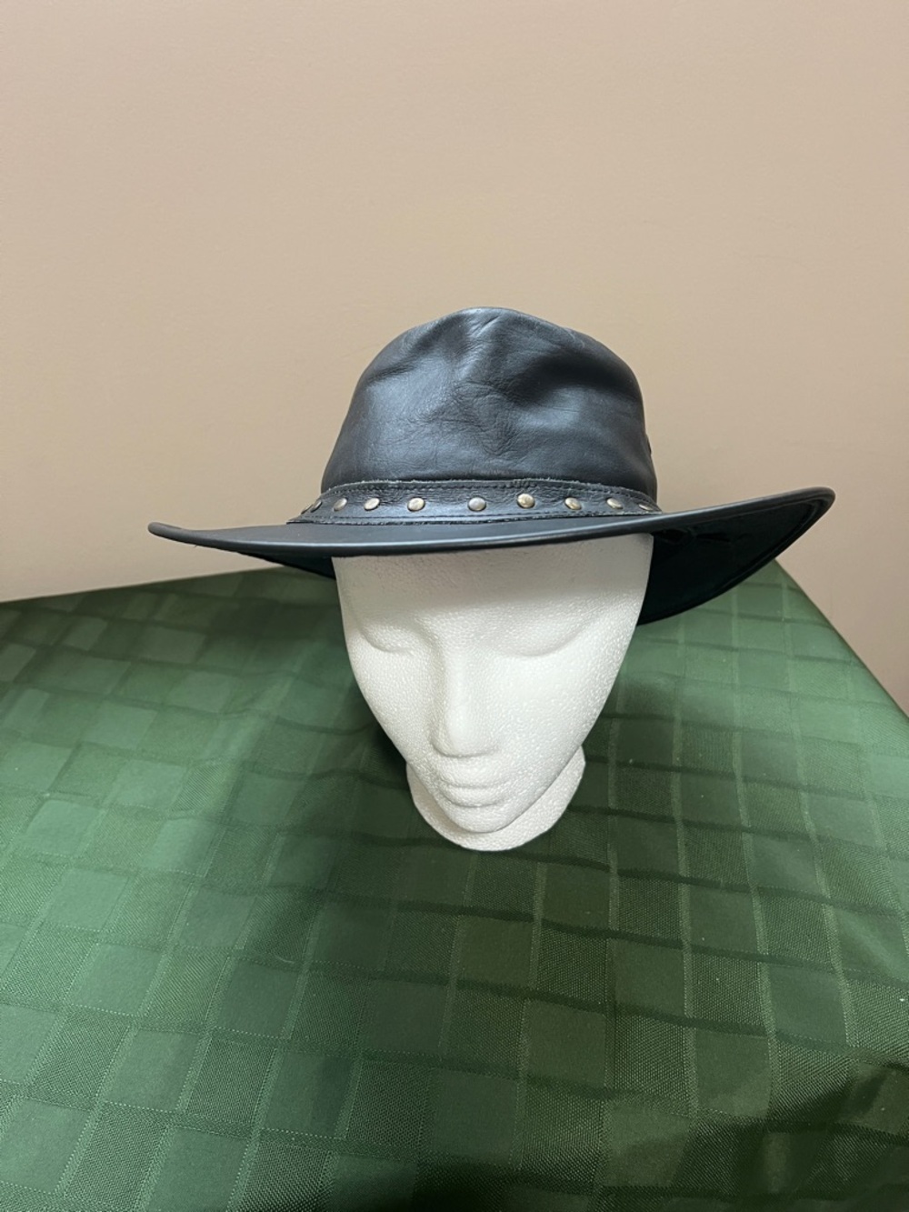 Men's Black Leather Outback Hat - Classic Ranch Style - Picture 12 of 15